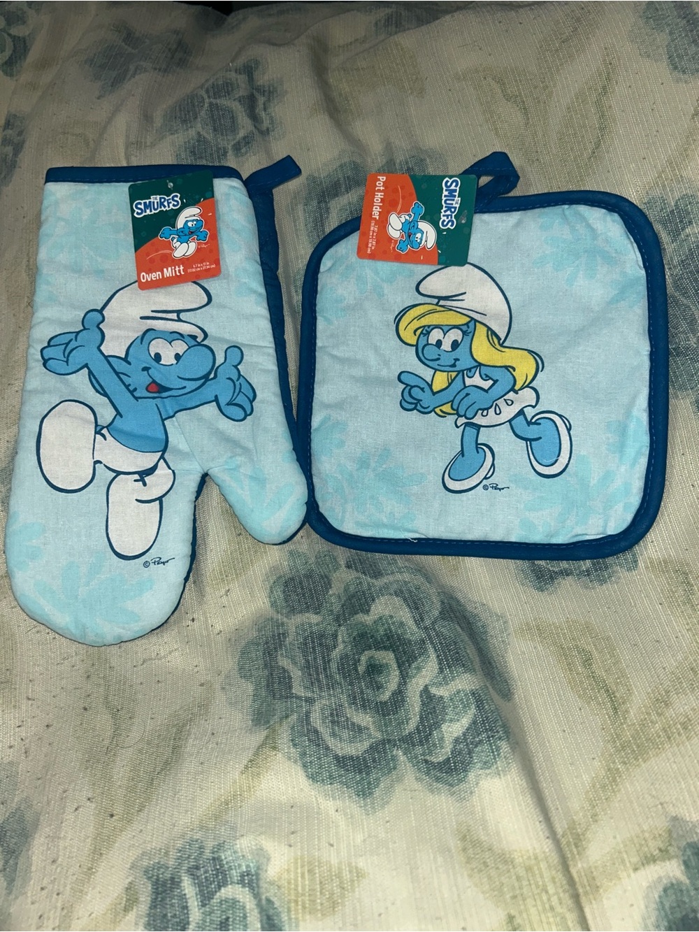 Smurfs Kitchen Set - Picture 3 of 3